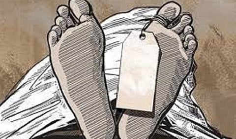 மார்த்தாண்டத்தில் கல்லூரி மாணவியை வெட்டிவிட்டு தப்பிய இளைஞர் ரயில் முன் பாய்ந்து தற்கொலை