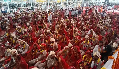 ராஜஸ்தானில் 2,413 ஜோடிக்கு திருமணம் செய்து சாதனை