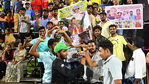 மண்ணின் மைந்தன் நடராஜனுக்கு சேலத்தில் மகத்தான வரவேற்பு கொடுத்த ரசிகர்கள்!