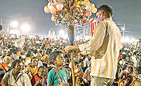 கதைக் குறள் - 31: துன்பத்திற்கு ஆளாக்கும் திருடும் ஆசை