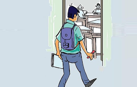 பாலக்கோடு அரசு கலைக் கல்லூரியில் நுண்ணுயிரியல் துறைக்கு 5 ஆண்டுகளாக பேராசிரியர்கள் இல்லாத அவலம்