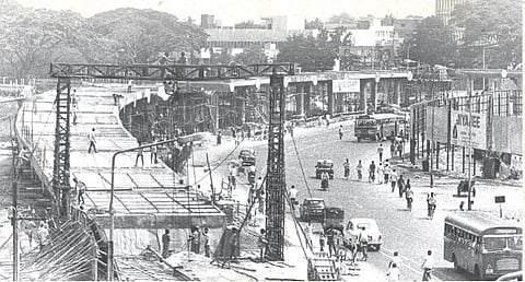 மேம்பாலம் உருப்பெறுகிறது