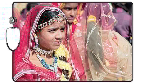 பெண் உரிமை மறுப்பு சமுதாயத்திற்கு பேரிழப்பு