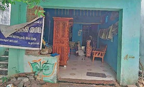 கடலூர் அங்கன்வாடி மையங்களில் என்ன நடக்கிறது? - தனியார் மழலையர் பள்ளிகளுக்கு ஆதரவாக செயல்படுவதாக குற்றச்சாட்டு