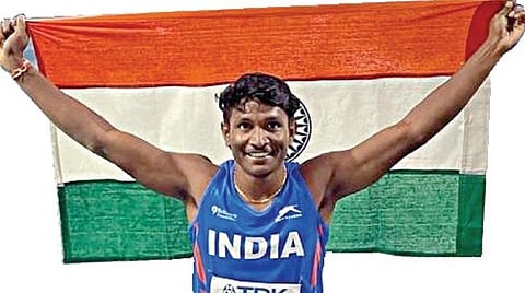 ஆசியாவின் சிறந்த ஜுனியர் தடகள வீரர் செல்வபிரபு திருமாறனுக்கு முதல்வர், தலைவர்கள் வாழ்த்து