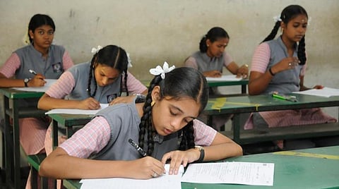 6 முதல் 12-ம் வகுப்புகளுக்கு காலாண்டு, அரையாண்டு தேர்வு எப்போது? - உத்தேச காலஅட்டவணை வெளியீடு