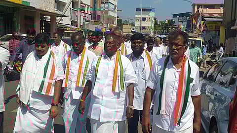 ராகுல் காந்தி பிரதமரானால் முதலில் சிறைக்கு செல்பவர்கள் மோடி, அமித்ஷா தான் - நாராயணசாமி பேச்சு