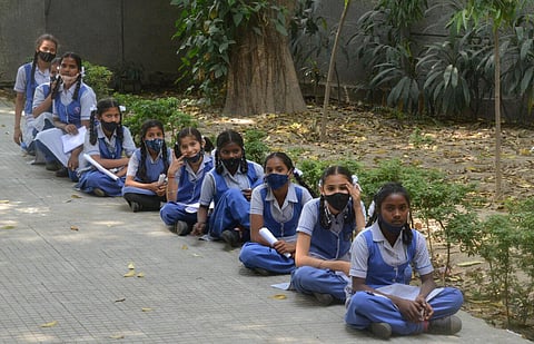 மாணவர்களின் உடல்நலன் சார்ந்த தகவல்களை பதிவு செய்ய ஆசிரியர்களுக்கு உத்தரவு