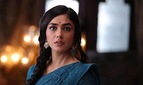 மிருணாள் தாக்குர்