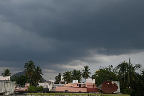 ஒடிசா அருகே புதிய காற்றழுத்த தாழ்வு பகுதி: தமிழகத்தில் 6 நாட்களுக்கு மழை பெய்ய வாய்ப்பு