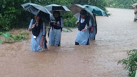 கர்நாடகாவில் பெய்த கனமழை