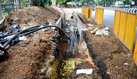 சாலை வெட்டுப் பணிகள் @ சென்னை