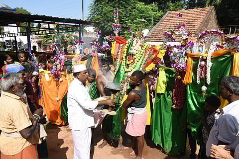 அல்லா சுவாமிக்கு 10 நாள் ‘மொஹரம்’ விழா - தஞ்சை கிராமத்தில் 300 ஆண்டுகளாக தொடரும் இந்துக்களின் வழிபாடு