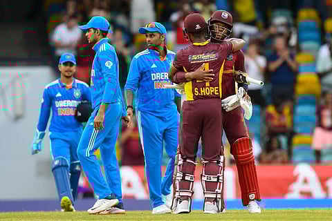 WI vs IND | இரண்டாவது ஒருநாள் போட்டி - 6 விக்கெட் வித்தியாசத்தில் மேற்கு இந்தியத் தீவுகள் அபார வெற்றி
