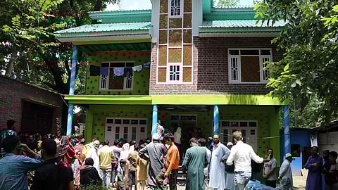 கடத்தப்பட்ட ஜாவைத் அகமது வானியின் வீடு