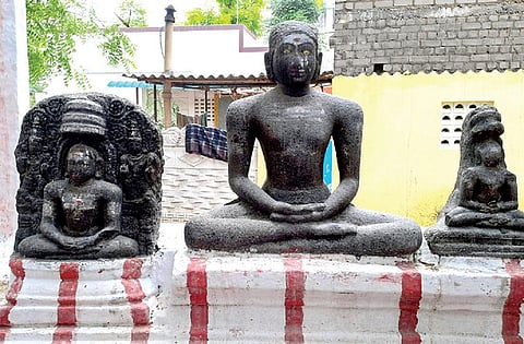 கோவிலாங்குளத்தில் உள்ள அம்பலப்பசாமி கோயில்.