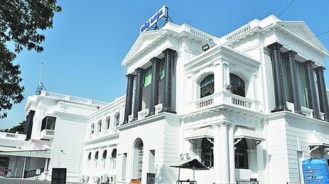 33 ஐபிஎஸ் அதிகாரிகள் பணியிட மாற்றம் - தமிழக அரசு உத்தரவு