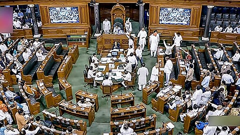 மக்களவையில் கேள்வி நேரத்துக்கு ‘முட்டுக்கட்டை’ போட்ட ‘நியூஸ் க்ளிக்’ விவகாரம்