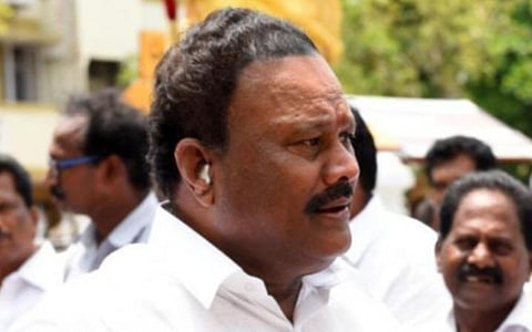 சென்னை மருத்துவமனையில் திண்டுக்கல் சீனிவாசனுக்கு அறுவை சிகிச்சை