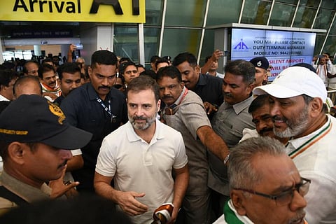 படங்கள்: ஜெ.மனோகரன்