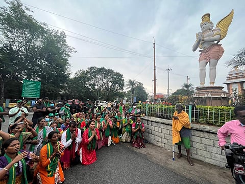 திருப்பதி மலைப்பாதையில் பக்தர்கள் வருகை குறைந்தது