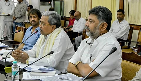 கல்வியாளர்களுடன் ஆலோசனை மேற்கொண்ட கர்நாடக முதல்வர் மற்றும் துணை முதல்வர்