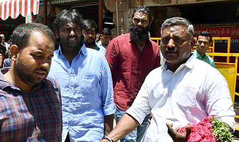 “என் கனவுகளை ஒதுக்கிவிட்டு தேமுதிக தொண்டர்களுக்காக வேலை செய்கிறேன்” - விஜயபிரபாகரன்