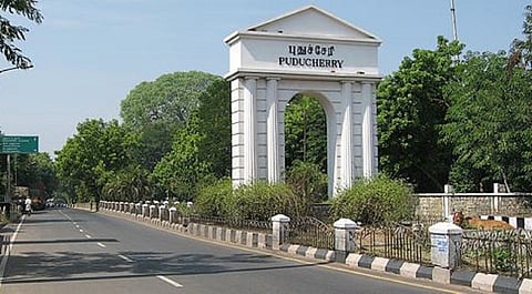 தேசிய நல்லாசிரியர் விருது பட்டியலில் புதுவையில் ஒருவர் கூட இல்லை