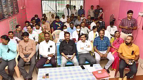 போராட்டத்தில் மருத்துவர்கள்