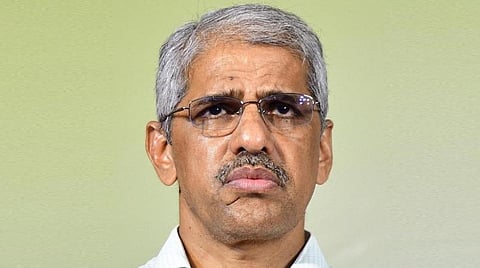 தமிழகம் முழுவதும் சேதமடைந்த கட்டிடங்களை கண்டறிந்து உடனே அப்புறப்படுத்துங்கள்: ஆட்சியர்களுக்கு தலைமைச் செயலாளர் உத்தரவு