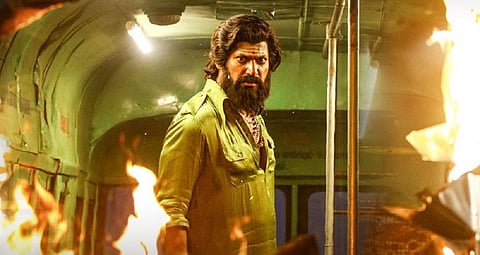 டைம் டிராவல் டெலிபோன்.. சில்க் ஸ்மிதா கேமியோ: ‘மார்க் ஆண்டனி’ ட்ரெய்லர் எப்படி?