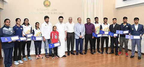 கேலோ, தேசிய விளையாட்டு பதக்க வீரர்களுக்கு ரூ.2.24 கோடி ஊக்கத்தொகை - முதல்வர் மு.க.ஸ்டாலின் வழங்கினார்