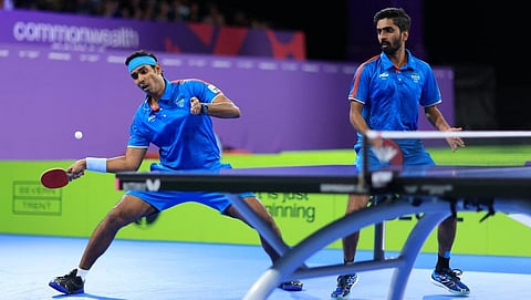 ஷரத் கமல் மற்றும் சத்யன்