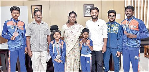 ஜார்க்கண்ட் தேசிய ‘கிக் பாக்ஸிங்’ போட்டி - மதுரை மாணவ, மாணவிகள் அசத்தல்