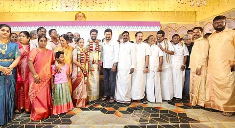 நெய்வேலியில் நடந்த திமுக எம்எல்ஏ சபா ராஜேந்திரன் இல்லத் திருமண விழாவில் பங்கேற்ற அமைச்சர் உதயநிதி ஸ்டாலின்