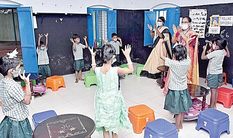 திறன் 365 - 13: சாக்லெட் கொடுத்து மகிழ்ச்சியாக கற்றுக்கொடுங்கள்!