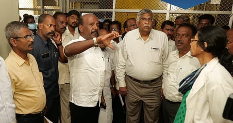 அடையாறு புற்றுநோய் மருத்துவமனையில் ஆய்வு மேற்கொண்ட அமைச்சர் மா.சுப்பிரமணியன்