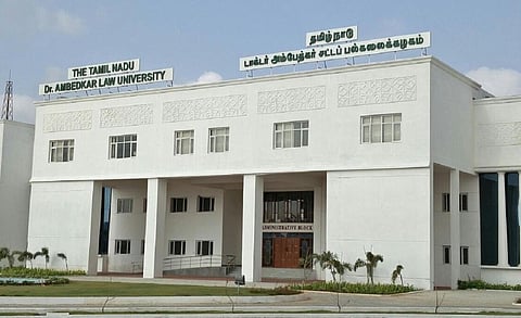 எல்எல்எம் சட்ட படிப்புக்கு செப்.30 வரை விண்ணப்பிக்கலாம்