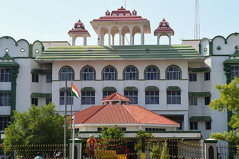 11 வயது சிறுமிக்கு குழந்தை பிறந்த வழக்கு; வியாபாரிக்கு விதிக்கப்பட்ட10 ஆண்டு சிறை ரத்து: 5 ஆண்டுகளை சிறையில் கழித்தார்