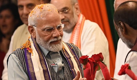 ரூ.13,000 கோடியில் பிரதமர் மோடி அறிவித்த பிஎம் விஸ்வகர்மா திட்டம் நாளை தொடக்கம்