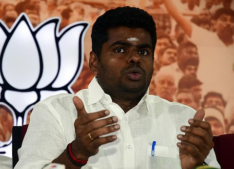 அதிமுக கூட்டணி முறிவு - முக்கிய நிர்வாகிகளுடன் அண்ணாமலை ஆலோசனை