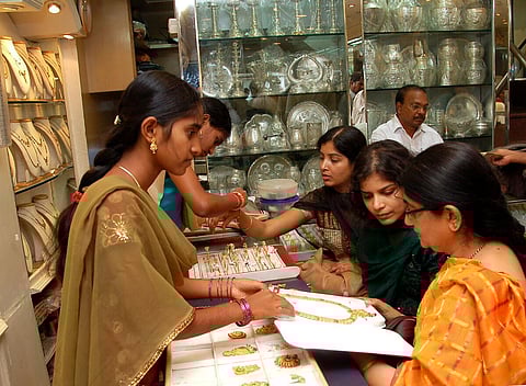 செப்.19, 2023 | தங்கம் விலை சவரனுக்கு ரூ.80 உயர்வு