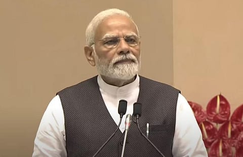 மாநாட்டில் உரையாற்றிய பிரதமர் மோடி