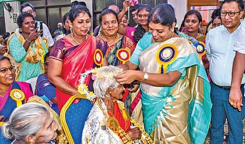 படம்: ர.செல்வமுத்துகுமார்