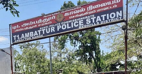 குளிர்சாதன இயந்திரம் தீப்பற்றி எரிந்து அம்பத்தூரில் தாய், மகள் மூச்சுத்திணறி உயிரிழப்பு