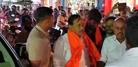 திருப்புவனத்தில் பாஜக நிர்வாகிகளிடையே மோதல் - ஏமாற்றத்துடன் திரும்பிய ஹெச்.ராஜா