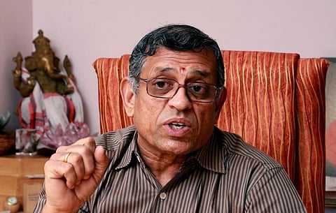 ‘துக்ளக்’ ஆசிரியர் குருமூர்த்திக்கு எதிராக அரசு தலைமை வழக்கறிஞர் பிறப்பித்த உத்தரவு ரத்து