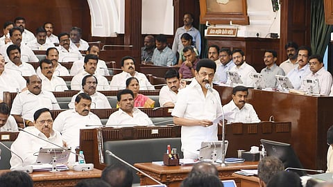 சட்டப்பேரவையில் நேற்று காவிரி விவகாரம் தொடர்பான அரசினர் தனி தீர்மானத்தை முன்மொழிந்து பேசிய முதல்வர் ஸ்டாலின்.