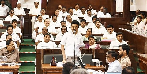 சட்டப்பேரவையில் உரையாற்றும் தமிழக முதல்வர் மு.க.ஸ்டாலின்