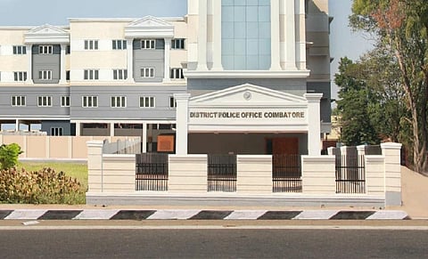 கோவையில் வெளிநாட்டு மதுபானங்கள் விற்கும் கிளப்களில் விதிமீறல்கள்